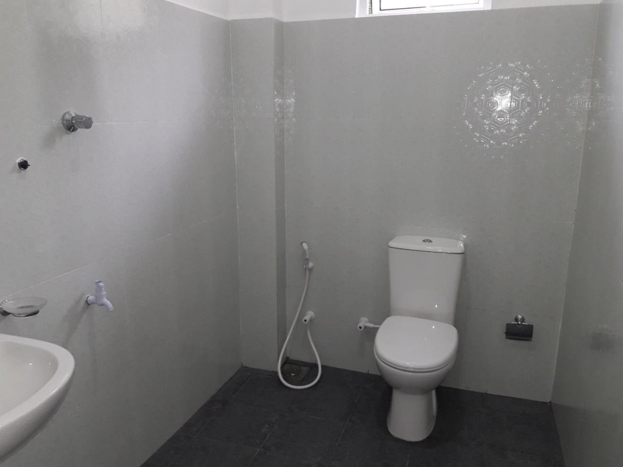 מהרגמה Kanora Lake Resort מראה חיצוני תמונה